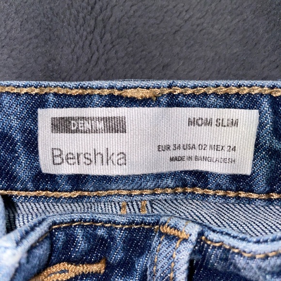 Dark Blue Size 2 Bershka High Rise Mom Jeans - Picture 4 of 4